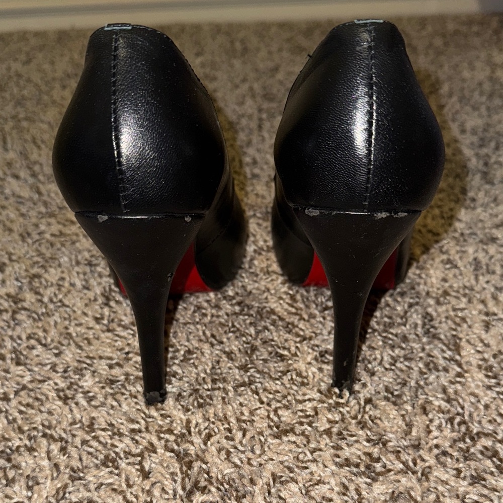 Christian Louboutin Black Heels Sz 40 - Picture 6 of 7